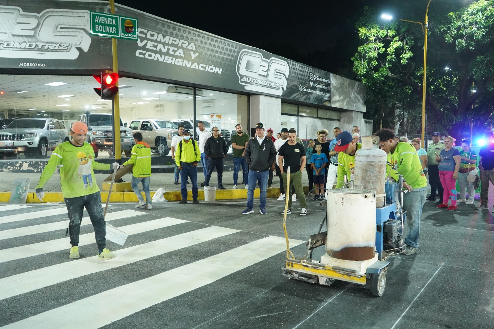 Alcalde Fuenmayor supervisó trabajos en la Avenida Bolivar de iluminacion semaforizacion y demarcacion (4)
