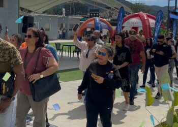 El Ofertazo» congregó más de 12.500 personas en su edición de Black Friday en la Carpa Luna de Mañongo