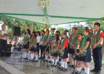 Escuelas de Carabobo celebraron Parrandón Navideño Estadal en Museo de la Cultura