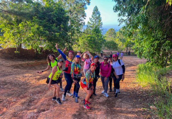 Caminata 5K en el cerro El Café de Naguanagua recauda ayuda para los afectados por el doble terremoto (5)